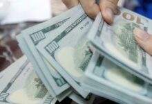 Dólar sobe a R$ 5,30, e Ibovespa cai 2,25% com tensão global