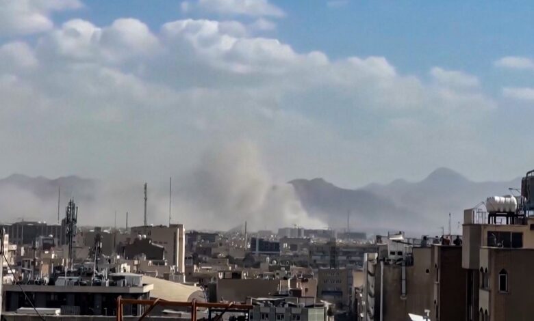 Guerra no Oriente Médio tem mais bombardeios e mortes neste domingo