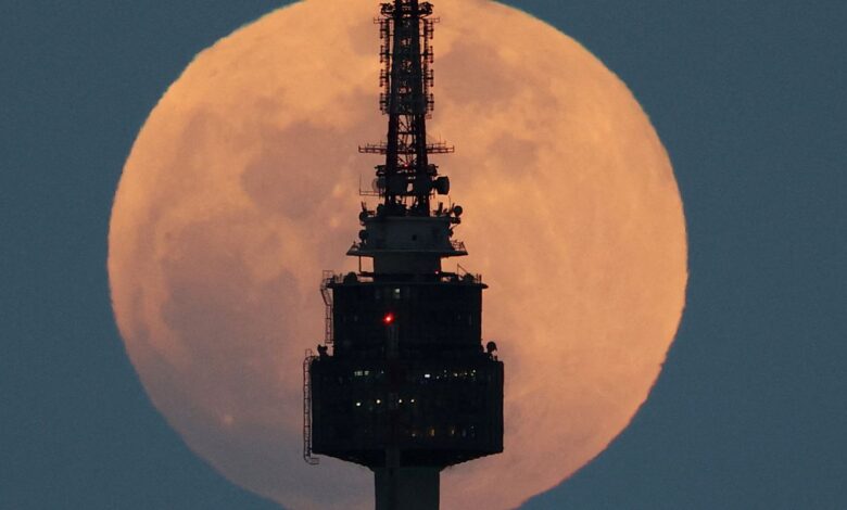 Começou na madrugada de hoje o fenômeno da Lua de Sangue