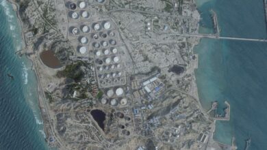 Irã incendeia petroleiro gigante perto de Dubai após alertas de Trump