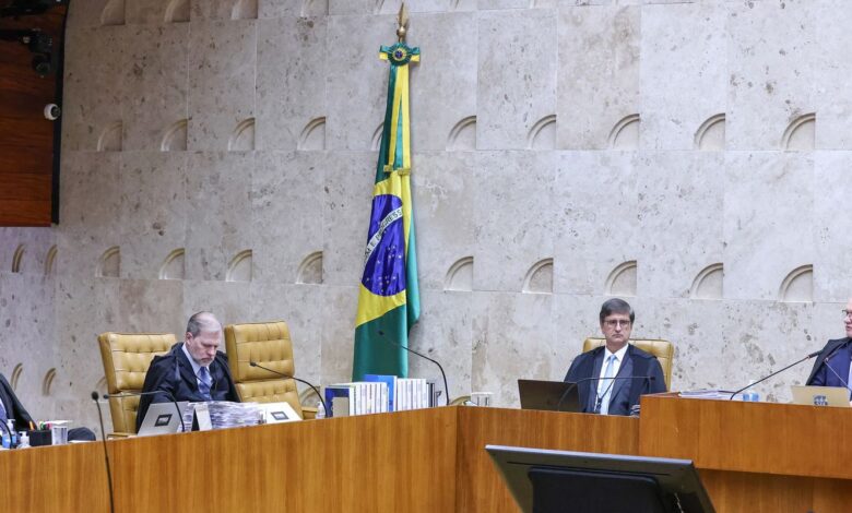 STF retoma julgamento sobre pagamento de penduricalhos