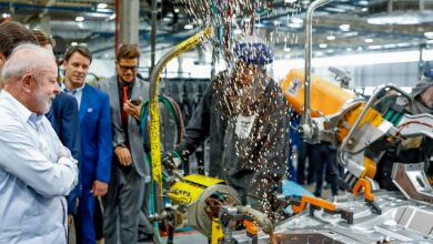 Lula diz que aumento do preço dos combustíveis é injustificável