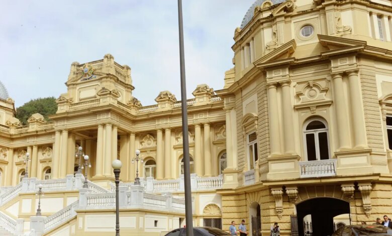 PSD recorre ao STF para pedir eleições diretas para governo do Rio