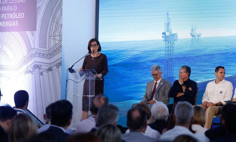 Petrobras suspendeu leilão de combustíveis para reavaliar estoques