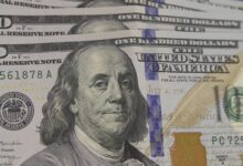 Dólar sobe para R$ 5,16 após escalada de conflito no Oriente Médio