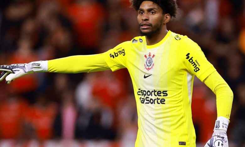 Goleiro Hugo Souza é convocado para a seleção após lesão de Alisson