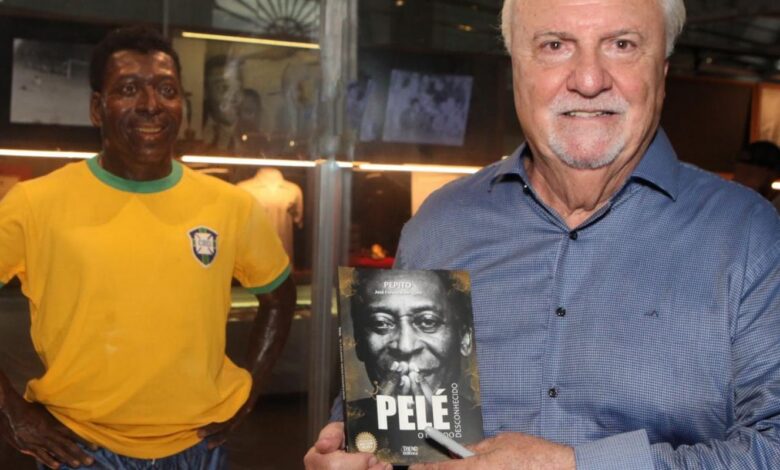Em livro, melhor amigo afirma que “melhor Pelé” esteve fora de campo