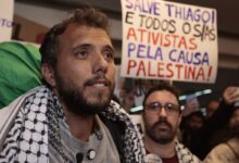Ativista brasileiro é deportado da Argentina por ordem do governo Milei