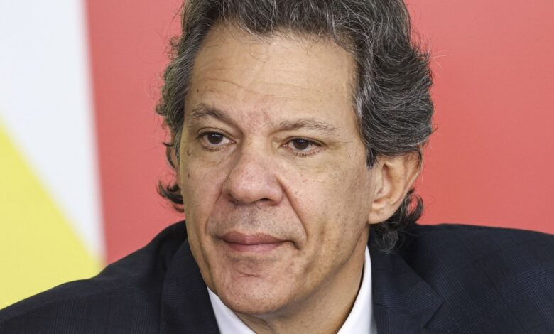 Haddad fará proposta aos estados para conter preços dos combustíveis