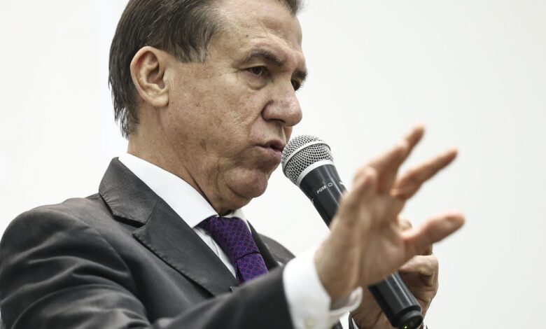 Governo pode enviar projeto com urgência se escala 6x1 não avançar