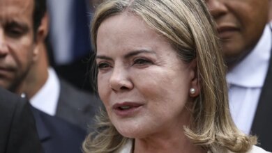 Gleisi confirma que deixa Secretaria de Relações Institucionais dia 31