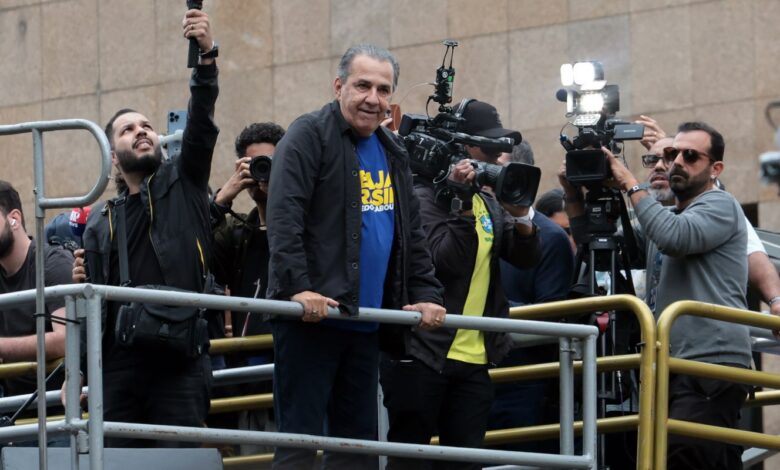 Moraes vota por tornar Malafaia réu por ofensa ao Comando do Exército