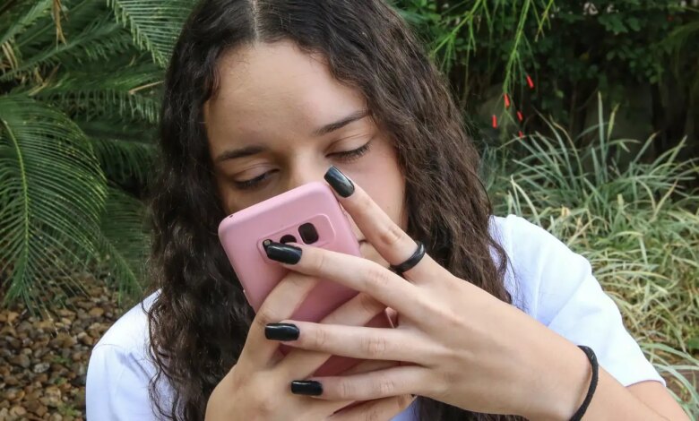 Guia orienta sobre como abordar violência de gênero nas redes sociais