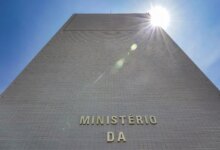 Governo prevê arrecadar R$ 4,4 bi com taxação de fintechs, bets e JCP