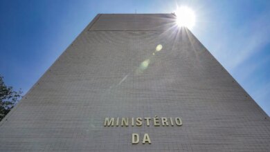Governo prevê arrecadar R$ 4,4 bi com taxação de fintechs, bets e JCP