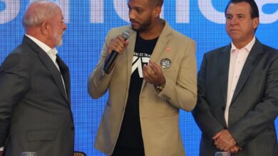 Lula pede mobilização a centrais sindicais para fim da escala 6x1