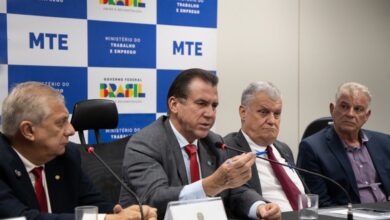 Taxistas pedem ao governo linha de crédito para renovação de frota