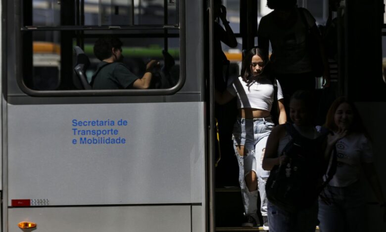 Ônibus urbanos do Rio terão orientações de combate ao assédio