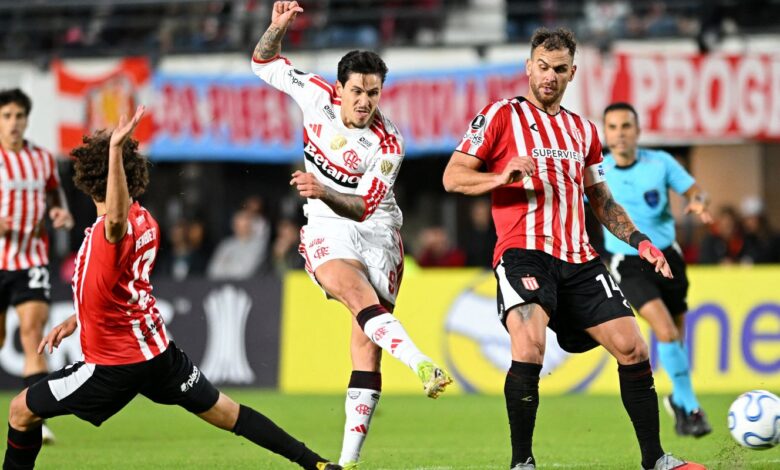 Libertadores: Flamengo segura empate com Estudiantes na Argentina