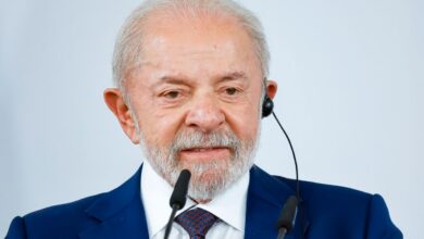 Lula chega à Alemanha para assinar parcerias comerciais e de inovação