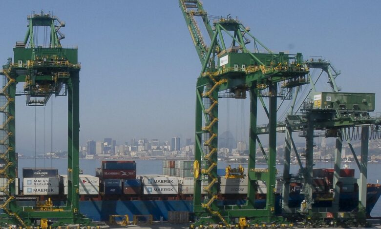 Exportações para o Oriente Médio caem 26% desde início da guerra