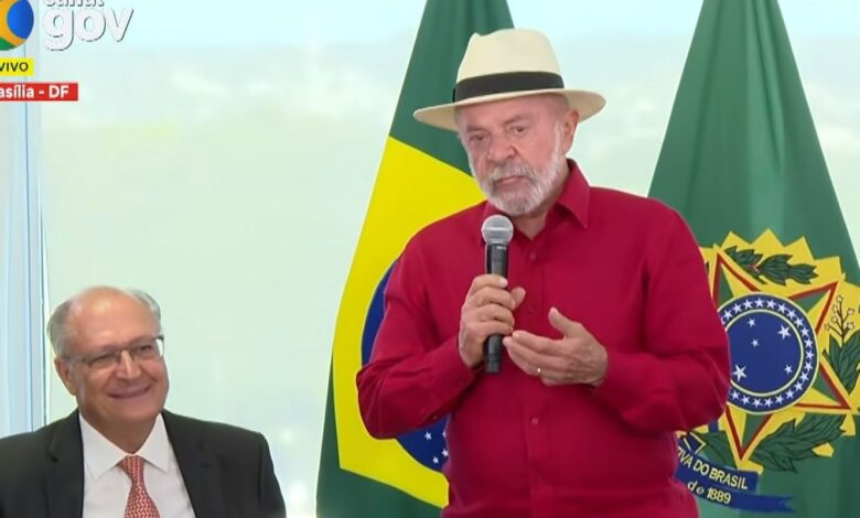 Governo melhora condições e dobra crédito para compra de caminhões