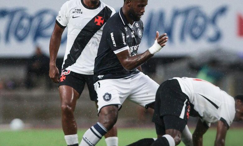 Após atraso devido à chuva, Remo e Vasco empatam pelo Brasileirão