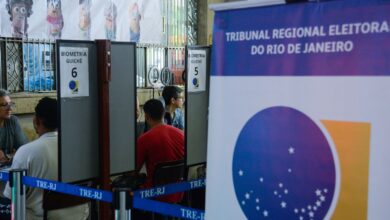 TRE-RJ faz plantão para regularizar situação de eleitores