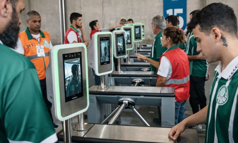 Reconhecimento facial amplia público nos estádios e reforça segurança