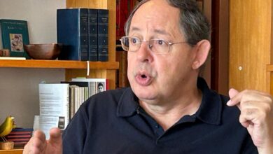 Hiperglobalização está em crise, diz economista Eduardo Giannetti