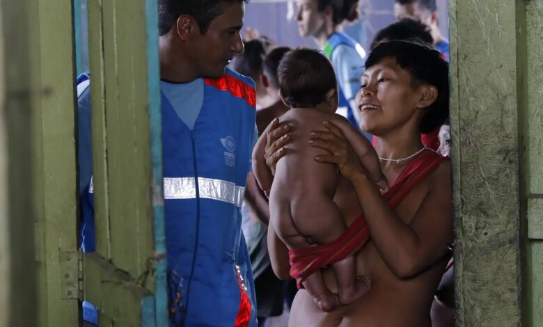 Óbitos por malária na terra Yanomami caíram 80% em 2025, diz governo