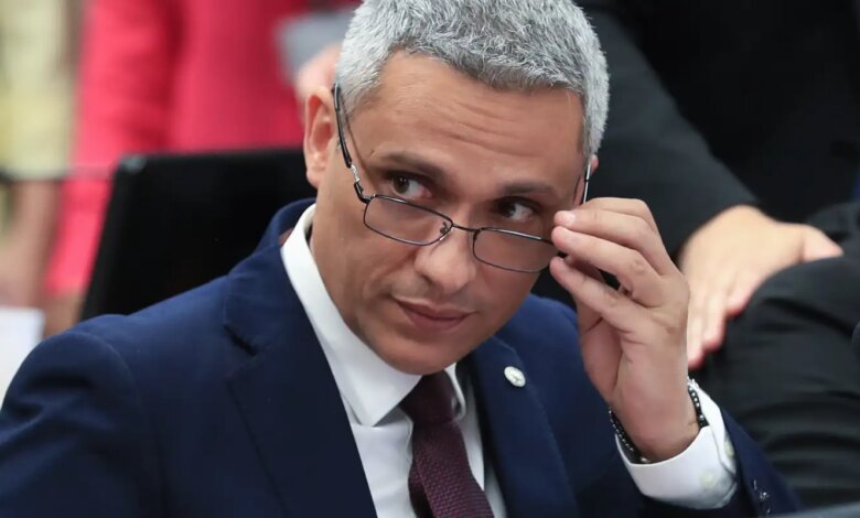 Deputado Gustavo Gayer vira réu no STF por injúria contra Lula