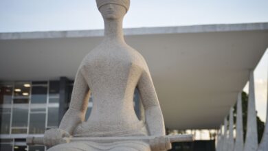 Juízes pedem adiamento de decisão que limitou penduricalhos