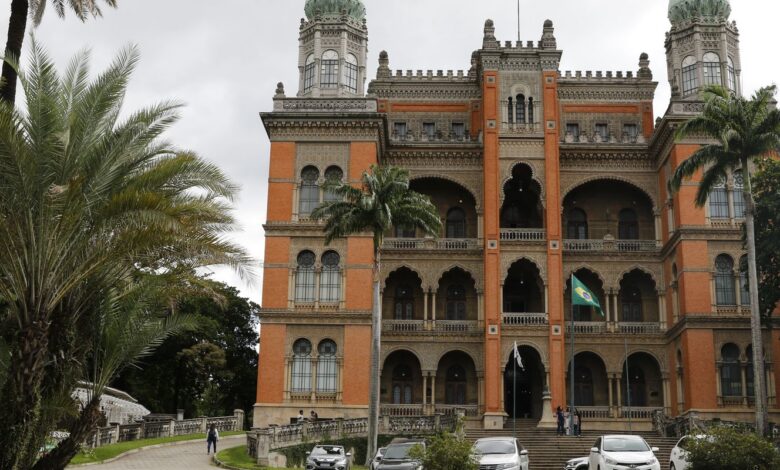 Fiocruz e Ministério das Cidades lançam editais unindo cultura e saúde