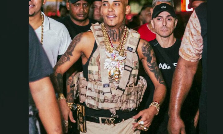 MC Poze do Rodo passa por audiência de custódia e é mantido preso