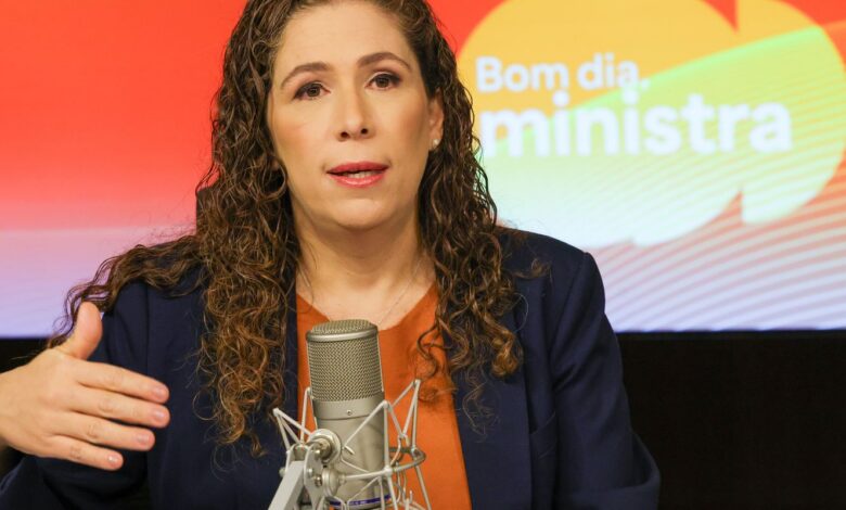 Novos cargos são para recompor capacidade do Estado, diz ministra