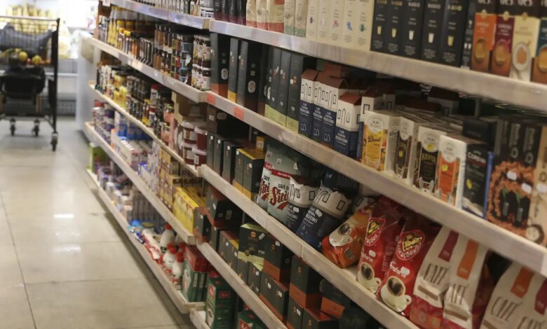 Vendas do varejo avançam 0,6% e atingem novo recorde em fevereiro