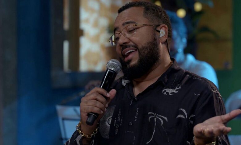 Samba da Gamboa recebe o cantor e compositor Dudu Nobre neste domingo