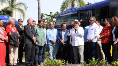 Lula pede que governador do RJ trabalhe para prender milicianos