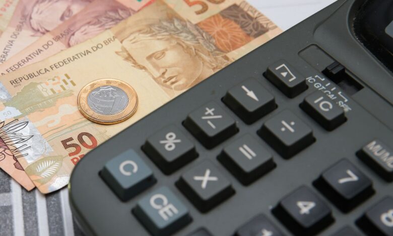 Dívida Pública sobe 1,91% em abril e encosta em R$ 8,8 trilhões
