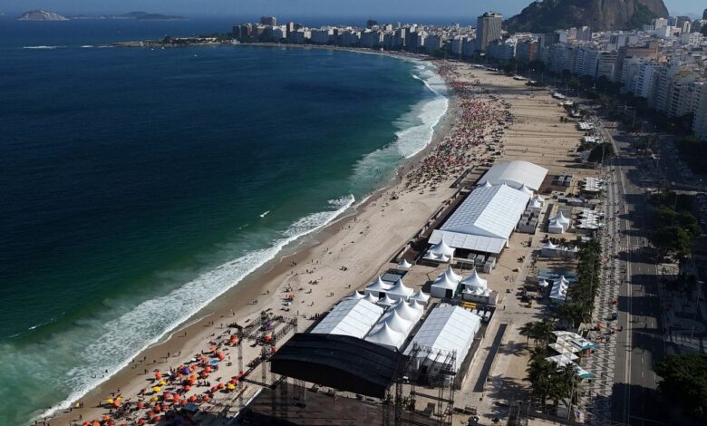 Avenida Atlântica está interditada para show de Shakira no Rio