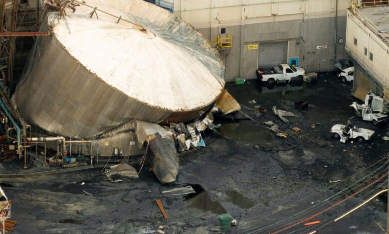 Washington: 11 pessoas estão desaparecidas após rompimento de tanque