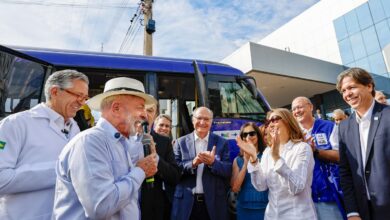 "Aqui não tem dinheiro do Vorcaro”, diz Lula em visita a hospital