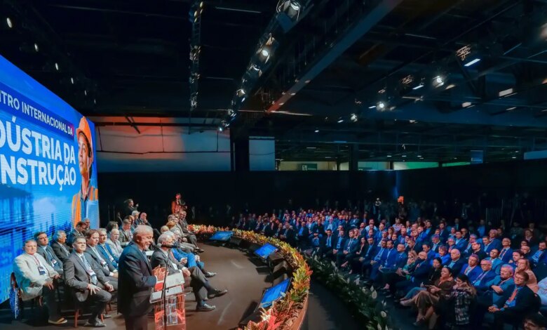 Lula sinaliza apoio a setores para redução da jornada 6x1