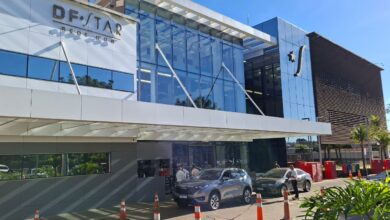 Bolsonaro é internado para cirurgia no ombro em Brasília