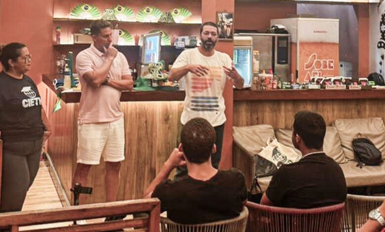 Curso forma guias turísticos nas favelas da Rocinha e Vidigal