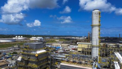 Refinarias da Petrobras operam com mais de 100% de capacidade; entenda
