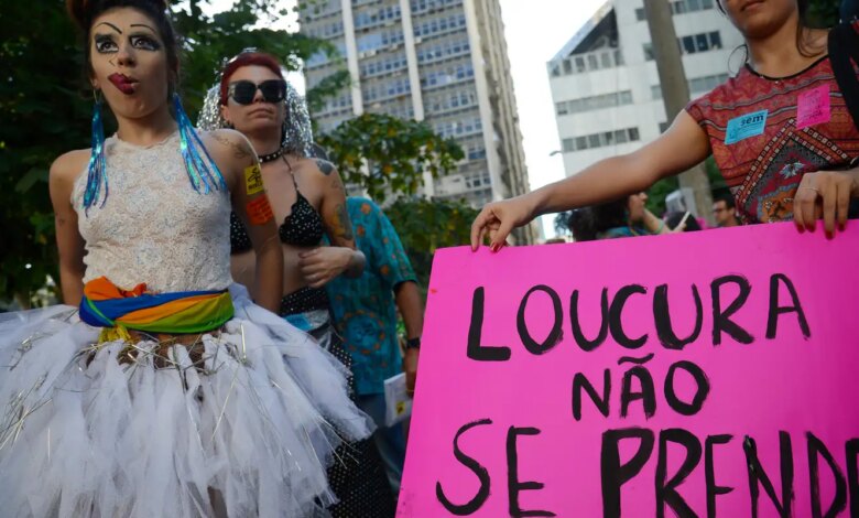 Tratamento humanizado ainda é desafio na luta antimanicomial no país