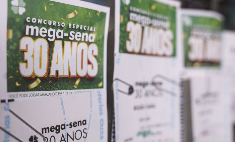 Mega 30 anos sorteia prêmio especial de R$ 300 milhões neste domingo