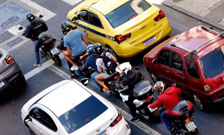 Mortes envolvendo moto aumentam com expansão da economia de aplicativo